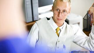 Taylor Admits Crush on Teacher