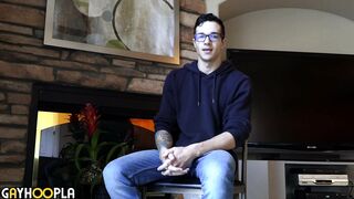 Big Dick Newcomer Jayden Marcos Jerks Off