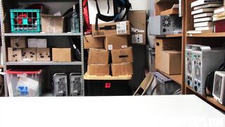 Ariano, Mike Maverick